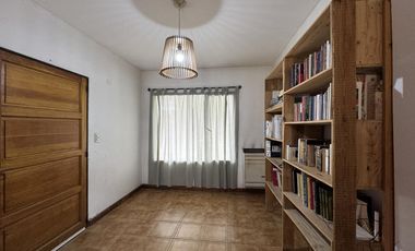 CASA EN VENTA EN CENTRO DE FERNADEZ ORO