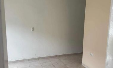 PH en venta - 1 Dormitorio 1 Baño - Moreno