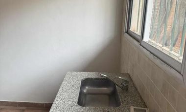 PH en venta - 1 Dormitorio 1 Baño - Moreno