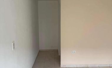 PH en venta - 1 Dormitorio 1 Baño - Moreno