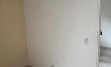 PH en venta - 1 Dormitorio 1 Baño - Moreno
