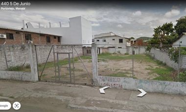 TERRENO EN VENTA EN PORTOVIEJO AVENIDA 5 DE JUNIO