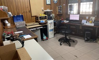 Depósito en Tigre