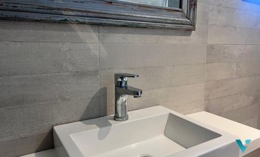 Departamento de 3 ambientes con cochera y baulera en Castelar norte centro