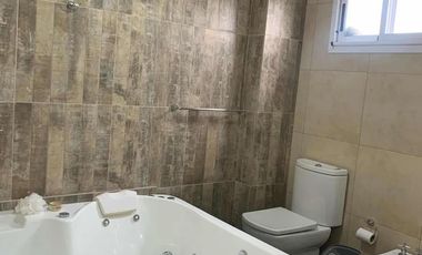 Casa en venta - 3 Dormitorios 3 Baños - Canning
