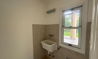 Casa en venta - 3 Dormitorios 3 Baños - San Vicente