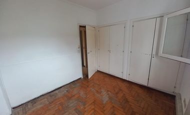 Alquiler casa de 3 ambientes en Alvear y Castelli
