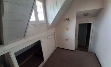 Alquiler casa de 3 ambientes en Alvear y Castelli