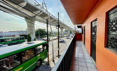 CASA EN VENTA Y RENTA SOBRE AV. REVOLUCION TLAQUEPAQUE