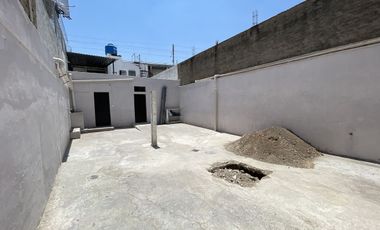 CASA EN VENTA Y RENTA SOBRE AV. REVOLUCION TLAQUEPAQUE