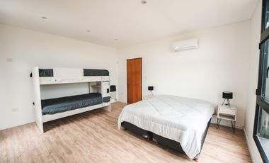 VENTA CASA 2 DORMITORIOS Y PILETA EN LAS TARDES