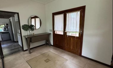 Casa Alquiler largo plazo. Talar Del Lago II. Piscina, Jardín, Seguridad.