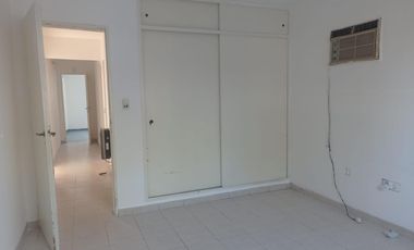 Casa en alquiler  en Granja de Funes ,Una Planta , a metros de Rafael Nuñez ! Pileta