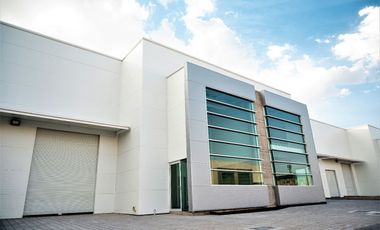 NAVES INDUSTRIALES EN PREVENTA