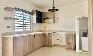 Casa en venta en Concordia Residencial al sur con alberca