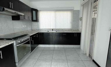 CASA EN RENTA EN PASEO DEL PARQUE TRES MARIAS, MORELIA