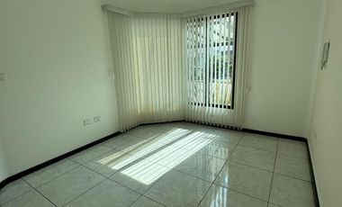 CASA EN RENTA EN PASEO DEL PARQUE TRES MARIAS, MORELIA