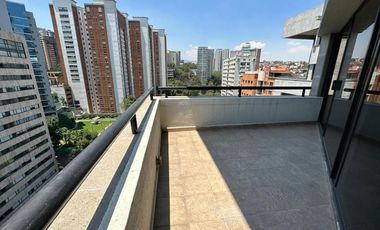 PH EN RENTA EN INTERLOMAS CON 5 ESTACIONAMIENTOS Y CUATRO RECAMARAS