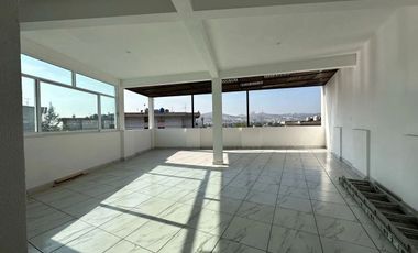 Casa con uso de suelo en renta en avenida principal de Atizapán de Zaragoza