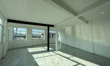 Casa con uso de suelo en renta en avenida principal de Atizapán de Zaragoza