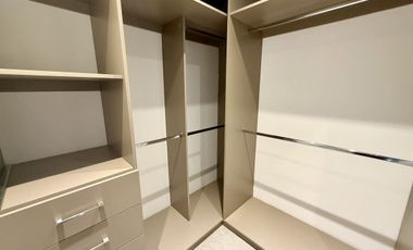 Departamento en Venta  en Satélite, C. 16 de Septiembre con TERRAZA/BALCÓN