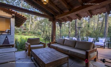 Casa de Lujo en Venta dentro de Condominio en Tapalpa