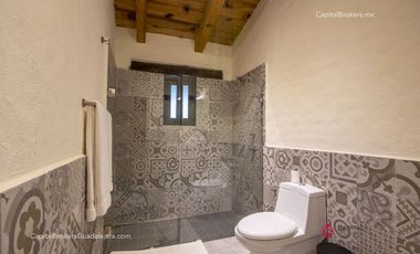 Casa de Lujo en Venta dentro de Condominio en Tapalpa