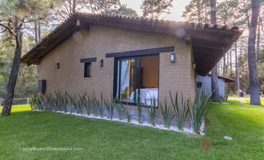 Casa de Lujo en Venta dentro de Condominio en Tapalpa