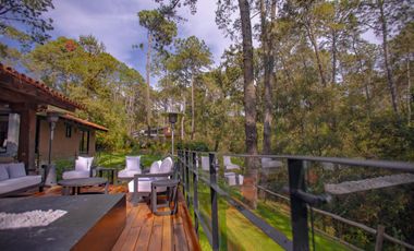 Casa de Lujo en Venta dentro de Condominio en Tapalpa
