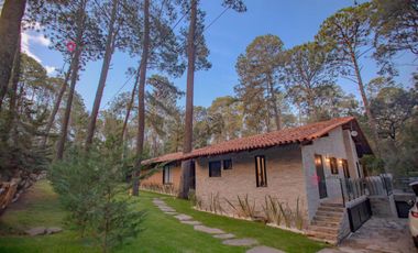 Casa de Lujo en Venta dentro de Condominio en Tapalpa