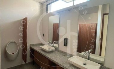 Oficinas de 10m2 en Sexta seccion