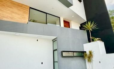 VENTA HERMOSA CASA NUEVA EN VILASENZA