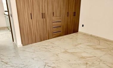 VENTA HERMOSA CASA NUEVA EN VILASENZA