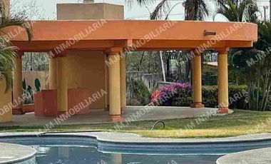CASA SAUCO HERMOSA CASA EN HDA. DEL BOSQUE COCOYOC