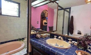 CASA SABINA ATRACTIVA FINCA EN LOMAS DE COCOYOC