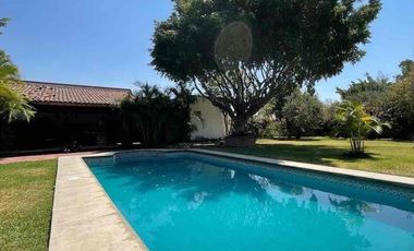 CASA SABINA ATRACTIVA FINCA EN LOMAS DE COCOYOC