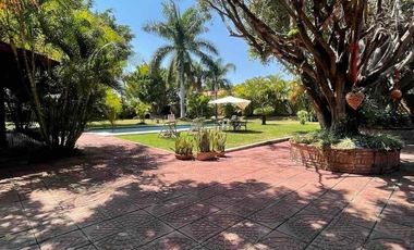 CASA SABINA ATRACTIVA FINCA EN LOMAS DE COCOYOC