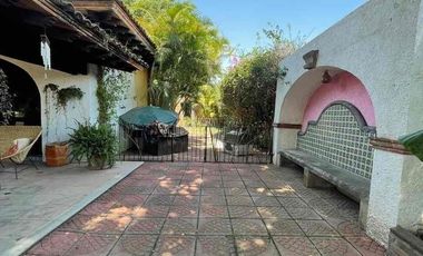 CASA SABINA ATRACTIVA FINCA EN LOMAS DE COCOYOC