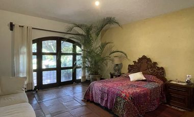 CASA SABINA ATRACTIVA FINCA EN LOMAS DE COCOYOC