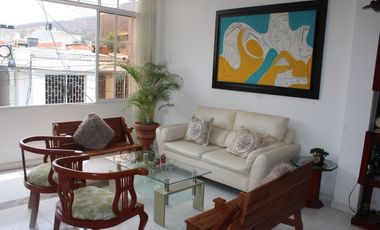 Oportunidad: edificio con 10 habitaciones en Rodadero Sur G-34