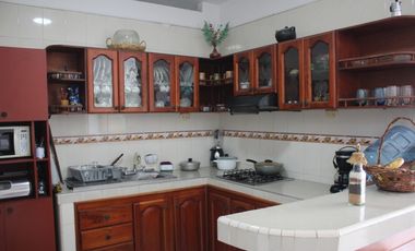 Oportunidad: edificio con 10 habitaciones en Rodadero Sur G-34