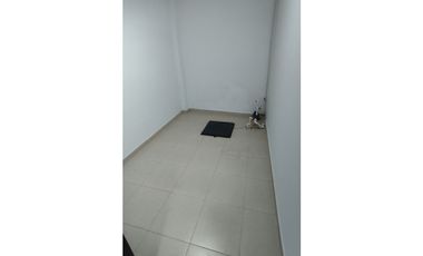 Oportunidad: edificio con 10 habitaciones en Rodadero Sur G-34