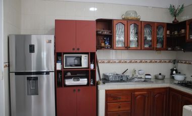 Oportunidad: edificio con 10 habitaciones en Rodadero Sur G-34