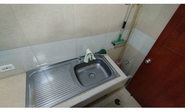 Oportunidad: edificio con 10 habitaciones en Rodadero Sur G-34