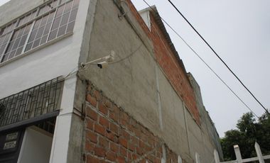 Oportunidad: edificio con 10 habitaciones en Rodadero Sur G-34