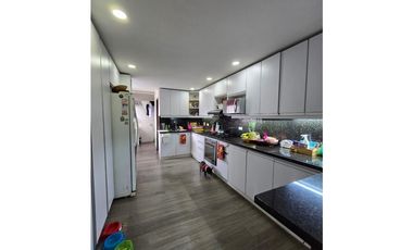 SE VENDE HERMOSO APARTAMENTO DUPLEX DE LUJO EN EL POBLADO