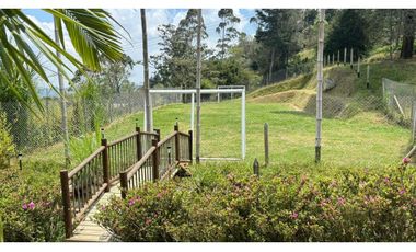 VENTA FINCA VEREDA BARRO BLANCO SANTA ELENA MEDELLN