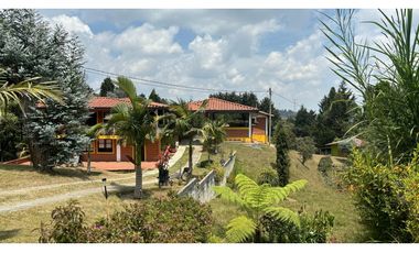 VENTA FINCA VEREDA BARRO BLANCO SANTA ELENA MEDELLN