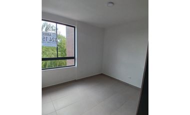 ARRIENDO APARTAMENTO PARA ESTRENA EN DOSQ
