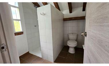 Venta de casa campestre preciosa, tipo chalet en La Fé, El Retiro